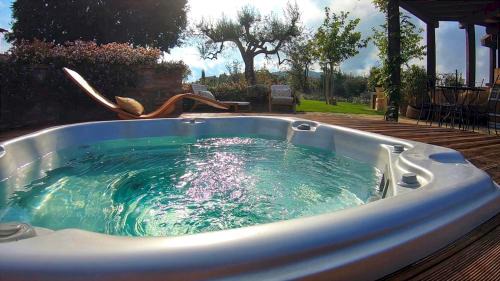 Po' Bandino Villa | CASALE BELLA VITA 8&4, Emma Villas