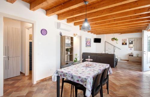 Caprino Veronese Apartamento | Casale la Coccinella Lavanda