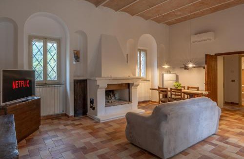 Bettona Apartamento | Casale Sforna - Appartamento con 2 camere da letto e piscina - ItalyWeGo