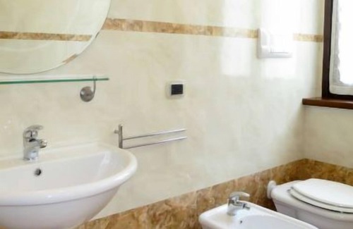 Caprarola Apartamento | Apartamento Casale Zuccari en Lago di Vico - 3 personas, 1 dormitorios