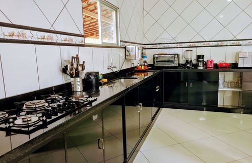 Barra do Jacuipe Casa | (Casaparatemporada15) 4 bedrooms with access to the beach and Jacuípe river