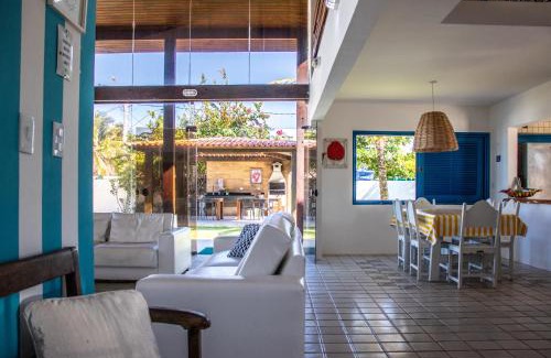 Santo Agostinho Casa | Casarão de vidro - Pé na Areia - Praia Enseada dos Corais