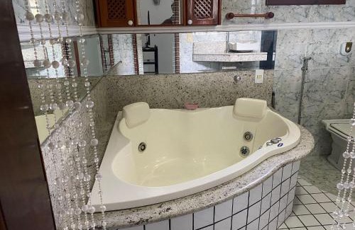 Balneario Remanso Casa | Casarão do Bosque a 200 m da praia | ROUR218