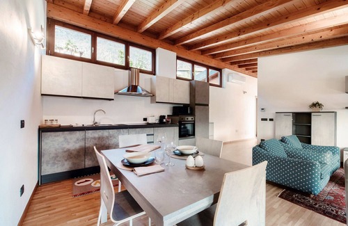 Maslianico Apartamento | Casarico - MyHomeinComo