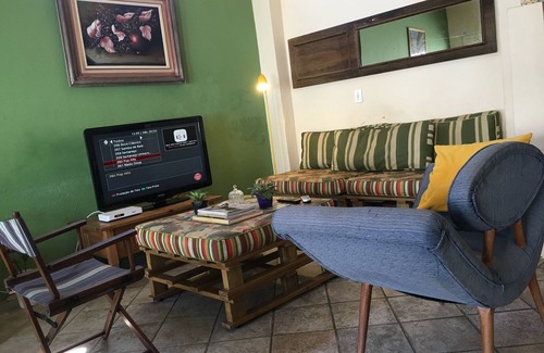 Costeira do Pirajubae Casa | Casario Estilo Açoriano para grupos o familia