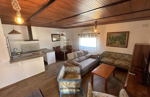 Guillena Casa | Casaruralsevilla La Cabaña De Petra