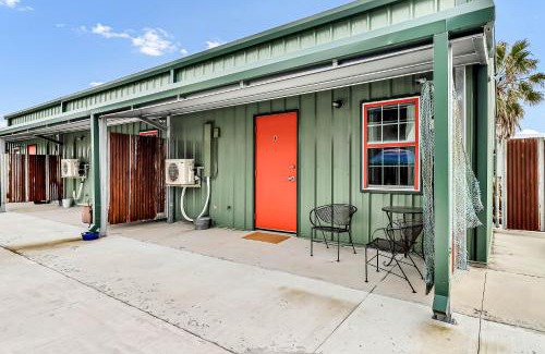 Rockport Casa | Casas Coastal Experience Cabin A