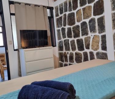 San Pedro La Laguna Apartamento | Casas Cristalinas (Ideal para 4 a 5 personas)