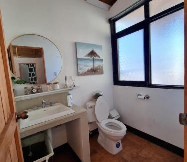 San Pedro La Laguna Apartamento | Casas Cristalinas (Ideal para 4 a 5 personas)