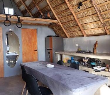 El Sargento Chalet De Esquí | Casas Culebra, Cabaña Desierto