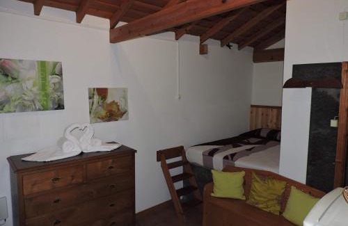 Prainha Casa | Casas de Campo HousesInPico