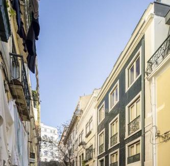 Misericordia Apartamento | Casas na Portuguesa - Bica Chiado