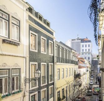 Misericordia Apartamento | Casas na Portuguesa - Bica Chiado