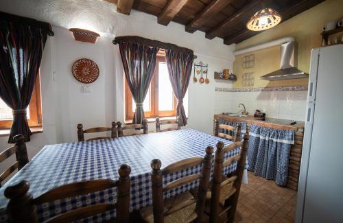 Jerez del Marquesado Casa | Casas rurales los castaños