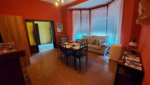 El Colmenar Apartamento | Casas Rurales- "Casa Larios"