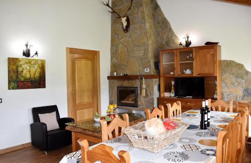 Matallana Casa | Casas Rurales Cuatro Valles