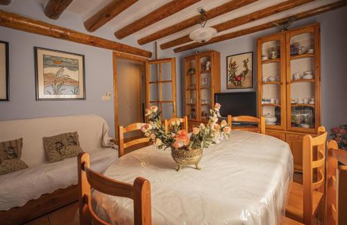 Loarre Casa | Casas Santos y Tolta