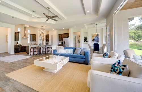 Spring Branch Casa | 'Cascada at Canyon Lake' ~ 1 Mi to Wedding Venues!