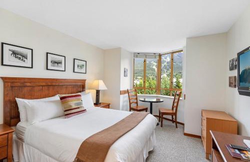 Village North Hotel | Cascade Lodge