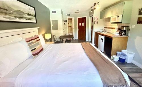Village North Apartamento | Cascade Lodge Studio-steps from village