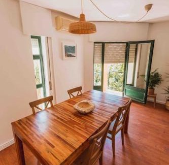 Charneca Casa | Cascais Surf & Nature Home with Terrace & Yoga Gym near Guincho Beach 2 to 6 Guests