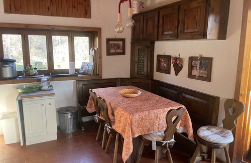 Casaleggio Boiro Casa | Cascina Mondovile in Casaleggio Boiro, in the Capanne di Marcarolo Park