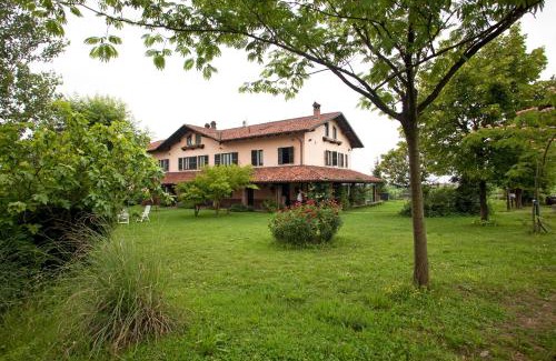 Cellarengo Casa | Cascina Papa Mora