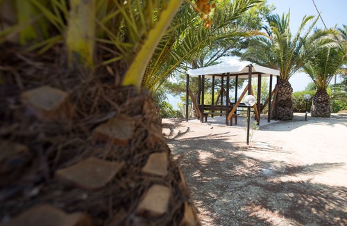 Tonnara di Bonagia Apartamento | Case Vacanza Renella 3 Beds Balcony, Wifi, Self-catering, 200mt From the sea
