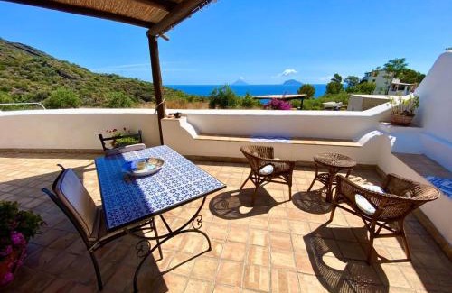 Santa Marina Salina Casa | Case Vacanze Marina Longo