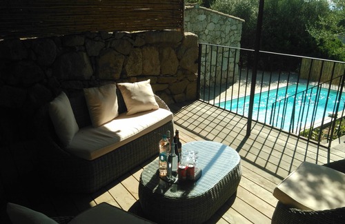 Porto-Vecchio Casa | Establecimiento climatizado con piscina en Muratello, a 10 minutos de Porto Vecchio.
