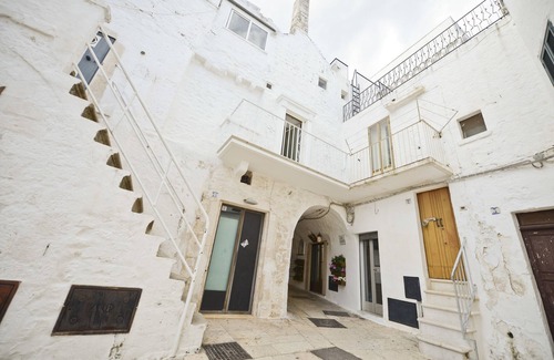 Old Town Cisternino Apartamento | Casetta Arco con balcone