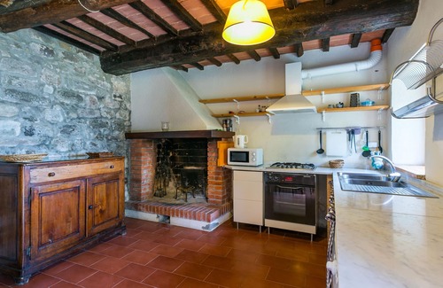 Pescia Casa | Casetta di Zano by Interhome