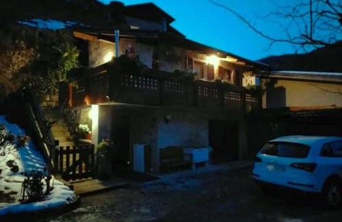 Bondo Casa | CASETTA INDIPENDENTE NEL VERDE PER 2/3 PERSONE