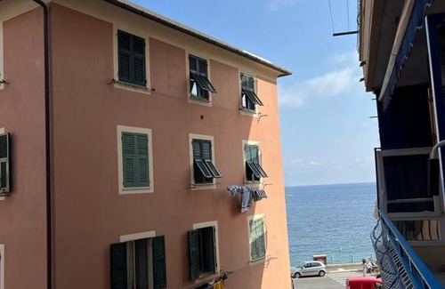 Quinto al Mare Apartamento | casetta sopra il mare