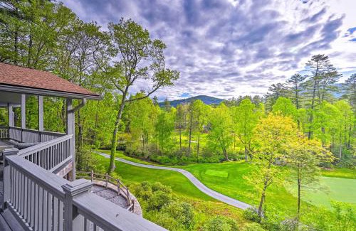 Cashiers Casa | Cashiers Retreat with Fireplace and Mtn Views!