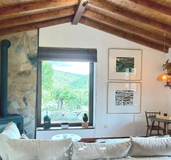 Chantada Casa | Casiña Raíz Entre viñas y cielo Ribeira Sacra