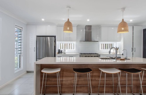 Casuarina Casa | Casienda - Single level beachside holiday home