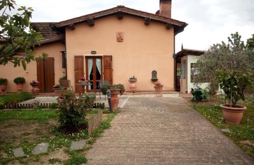 Sovicille Casa | Casina gialla