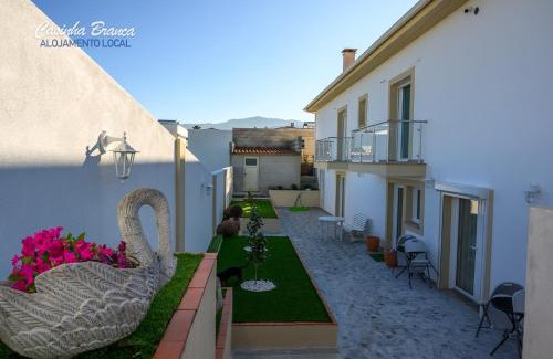 Fundao Casa | Casinha Branca