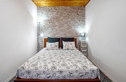 Achadinha Casa | Casinha do Monte