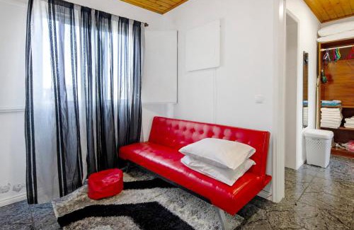 Achadinha Casa | Casinha do Monte