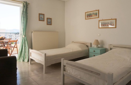 Loutraki Apartamento | Casino Royal by JJ Hospitality