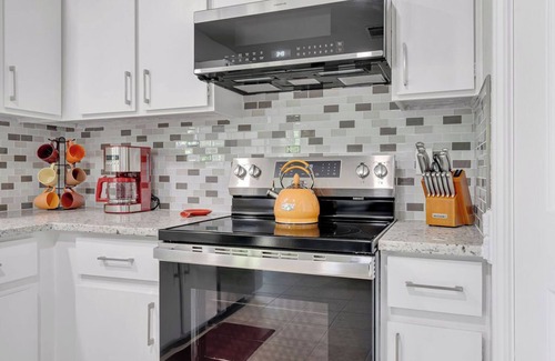 Northwest Crossing Casa | Casita Alegría~3BD/2BA~15MinToSeaWorld~PetsWelcome