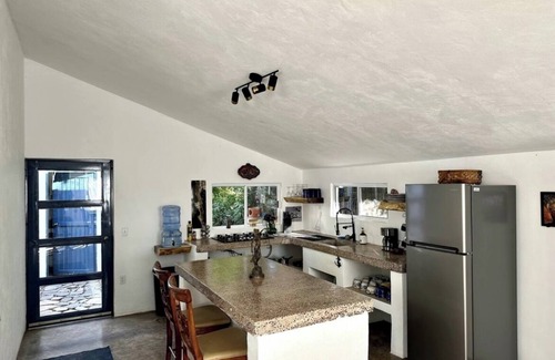 Mulege Casa | Casita Azul, su hermoso santuario enclavado en un palmeral privado