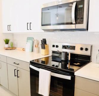 McNeil Apartamento | Casita Cactus Pool - Near Q2, Domain & Parks