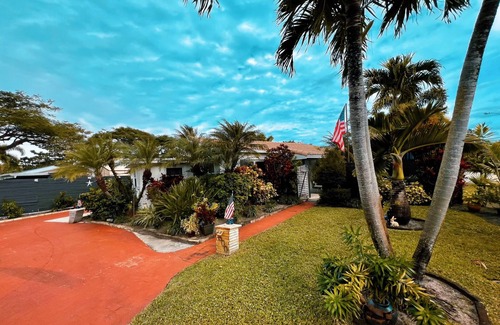 South Middle River Casa | Casita del Sol with private pool & hot tub!