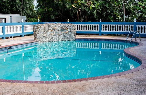 Puerto Nuevo Casa | Casita Mar Bella with pool