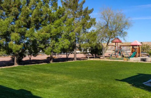 Surprise Casa | Casita on the Ranch with Pool, Hot tub and Sauna!