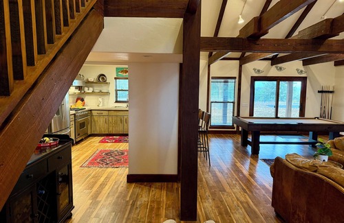 Center Point Casa | Casita Paloma - casa 3BR / 3BA en 20 acres con acceso privado a la puerta
