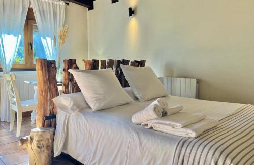 El Berrueco Casa | Casita Rural de Campo con Jardín Privado